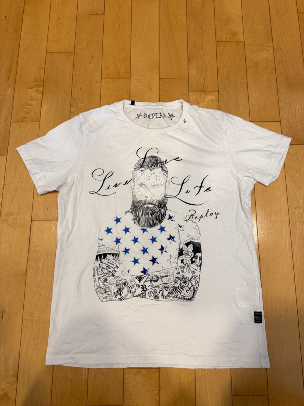 Men’s Replay White Tee with Blue Star Graphic